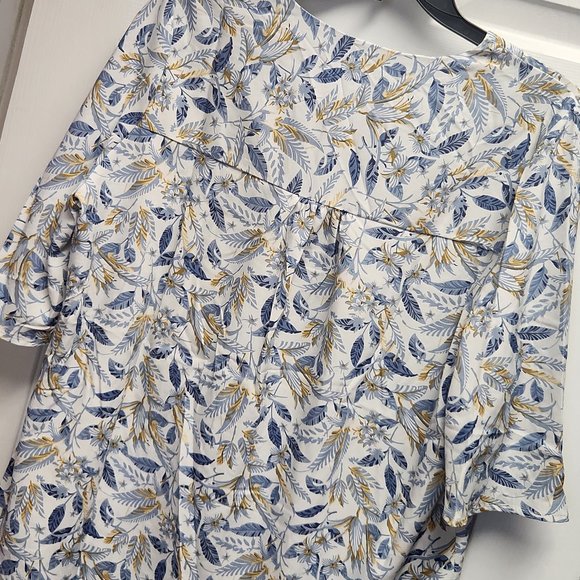 BRAND NEW JACKIE K LADIES FLORAL BLOUSE SIZE 16 # 1637 - Picture 14 of 16